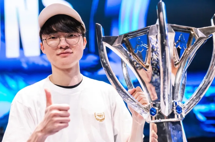 Faker：冠军皮肤发条 为了纪念四冠 也许会设计一款皮肤